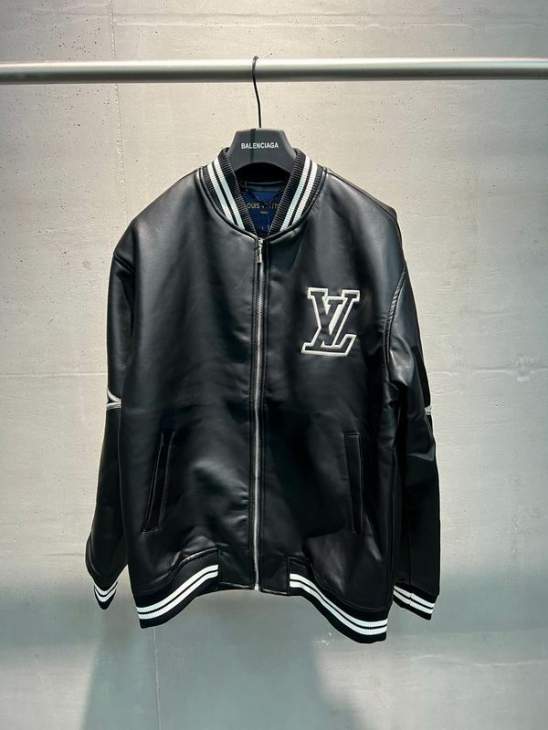 Picture of Louis Vuitton Jackets _SKULVM-2XLxbtx0332634